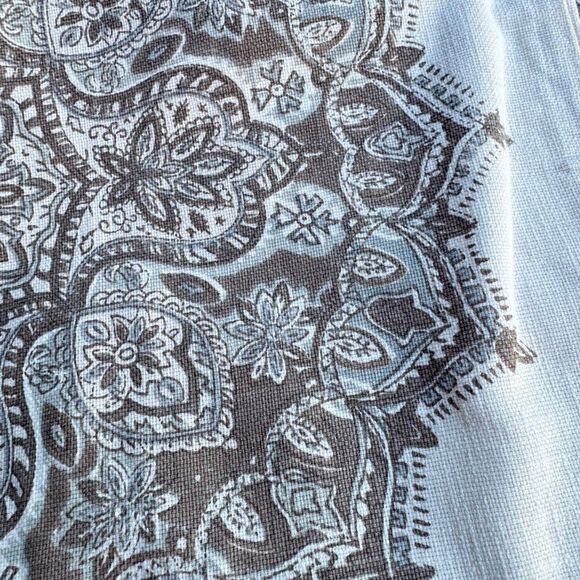 Set of 2 Pottery Barn Erica Medallion Pillow Covers 24”x24” Cream Taupe Boho Zen - Picture 6 of 10